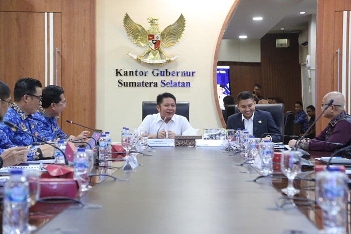 Gambar WhatsApp 2025-04-17 pukul 22.15.17_b2a24dd0.jpg1