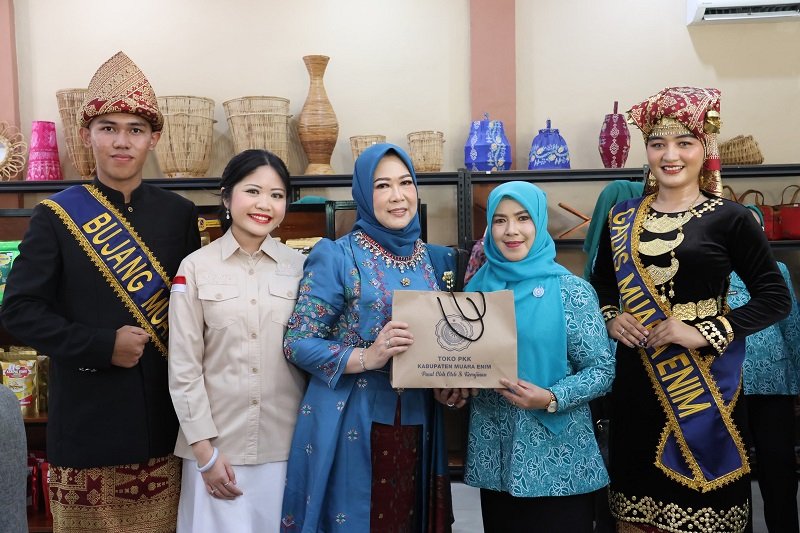 Gambar WhatsApp 2025-05-20 pukul 21.06.42_07b28364.jpg1